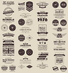 vector retro insignias, Banners and badges

You can easy edit, resize and recolor this product in Adobe Illustrator.

Vector objects are grouped and separated by layers.

Free font used.