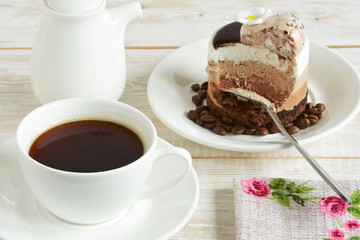 round cake with chocolate