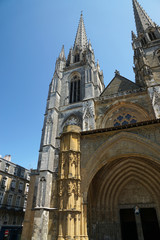Fototapeta na wymiar Cathédrale Notre-Dame à Bayonne