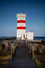 kleiner eckiger Leuchtturm 