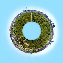 Obraz premium Panorama über Berlin von der Siegessäule aus als Little Planet
