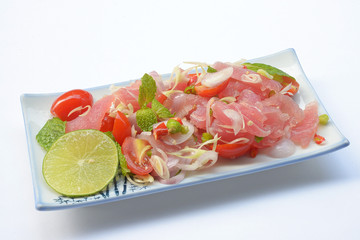 Spicy Tuna Salad with herbs
