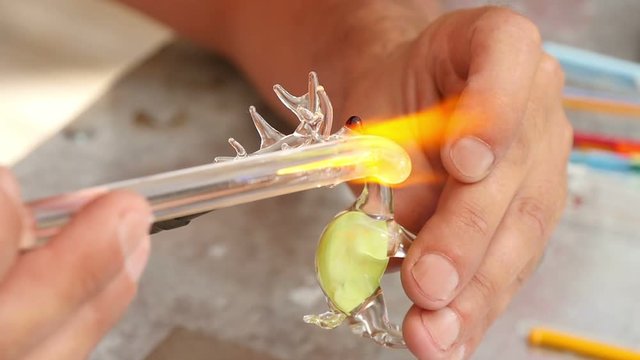 manufacturing models of a deer glass, Slow Motion