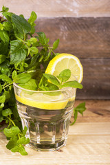 classic lemonade with fresh mint