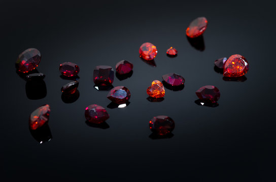 Red Ruby on black shine table, 