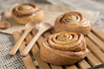 homemade cinnamon cake 