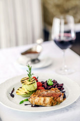 steak with grilled vegetables