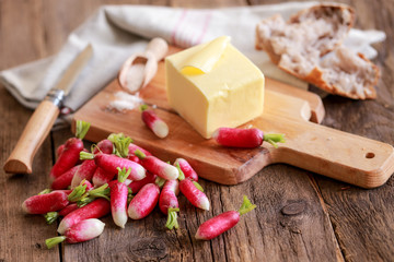 radis rouge beurre et fleur de sel 2
