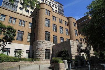 横浜市中区の横浜地方裁判所本庁