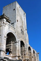 Fototapeta na wymiar Roman amphitheatre in southern french town Arles