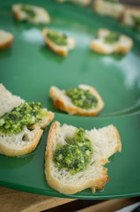 Canape Pesto Bread
