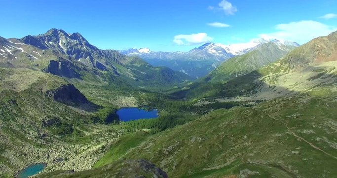 Aerial 4k - Sorvolo del Passo Viola fra la Val Viola (IT) e la Valle di Campo (CH) - mt. 2455 