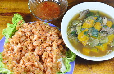 batter-fried shrimp and spicy mixed vegetable soup