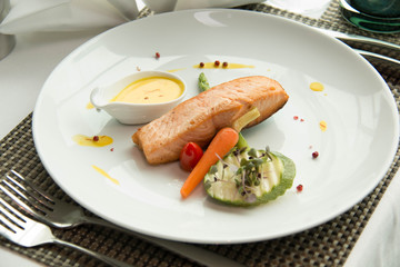  grilled salmon steak