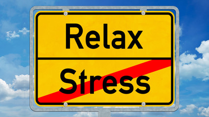 Fototapeta premium osg10 OrtsSchildGrafik osg - Ortsschild mit der Aufschrift relax und stress - 16zu9 g4529