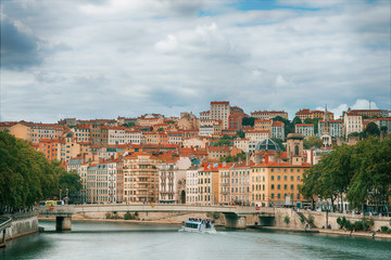 Fototapeta na wymiar Lyon cityscape from Saone river with colorful houses