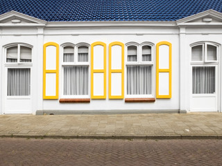 Hausfassade mit Fenster