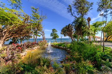 Vista do jardim dos Arcos em Oeiras