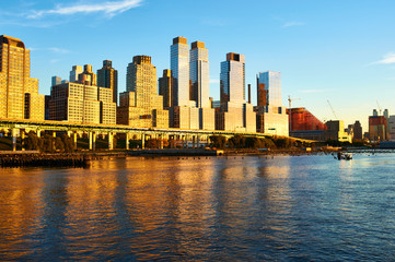 Naklejka premium Riverside neighborhood in New York City