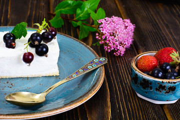 Ice Cream with Black Currant
