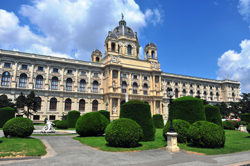 Obraz premium Museum quarter and city park of Vienna