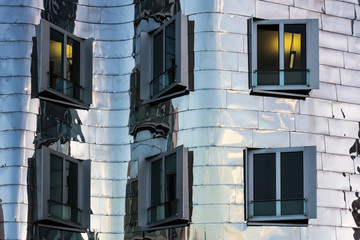 Modernes Geb&auml;ude