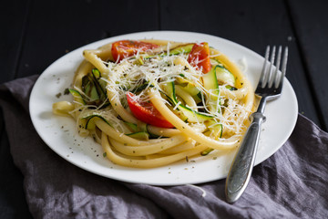 Spaghetti with zucchini and parmesan