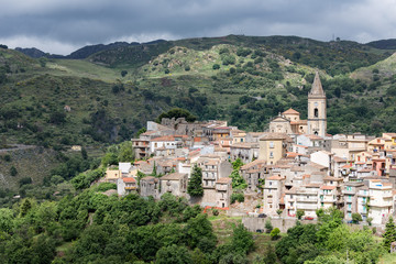 Fototapeta na wymiar View at Novara di Sicilia, mountain village of Sicily