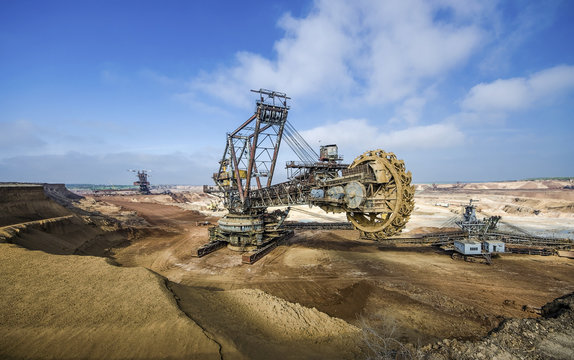 Biggest excavator in the world, Bagger 228, Ukraine