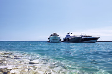 Fototapeta na wymiar luxury boats on the beach