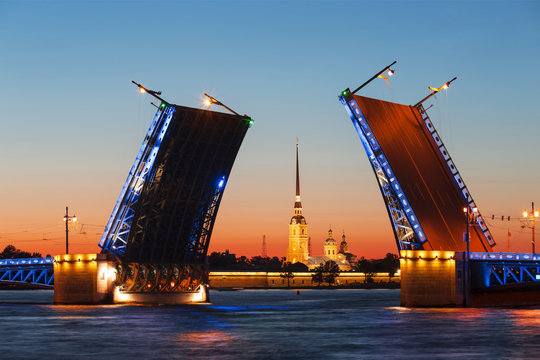 White nights in St. Petersburg. Divorced Palace bridge. Russia