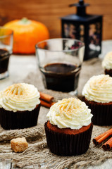 pumpkin cupcakes