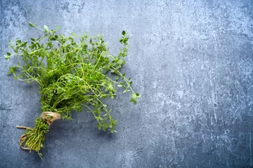 Cercles muraux Aromatique Bunch of fresh thyme