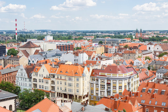 Fototapeta Poznan, Poland - June 28, 2016: View on old and modern buildings in polish town Poznan