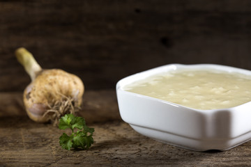 Fresh garlic dip sauce
