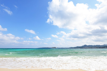 沖縄の美しいビーチ