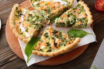 spinach and salmon pie