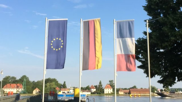 Deutsch-Franz&ouml;sische Grenze am Rhein