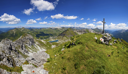 Die Zehnerkarspitze 