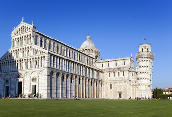 Obraz premium Italy, Pisa. The Cathedral and the Leaning Tower in Cathedral Square..