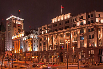 Night view of old buildings in the Bund, one of the most famous tourist destinations in Shanghai.