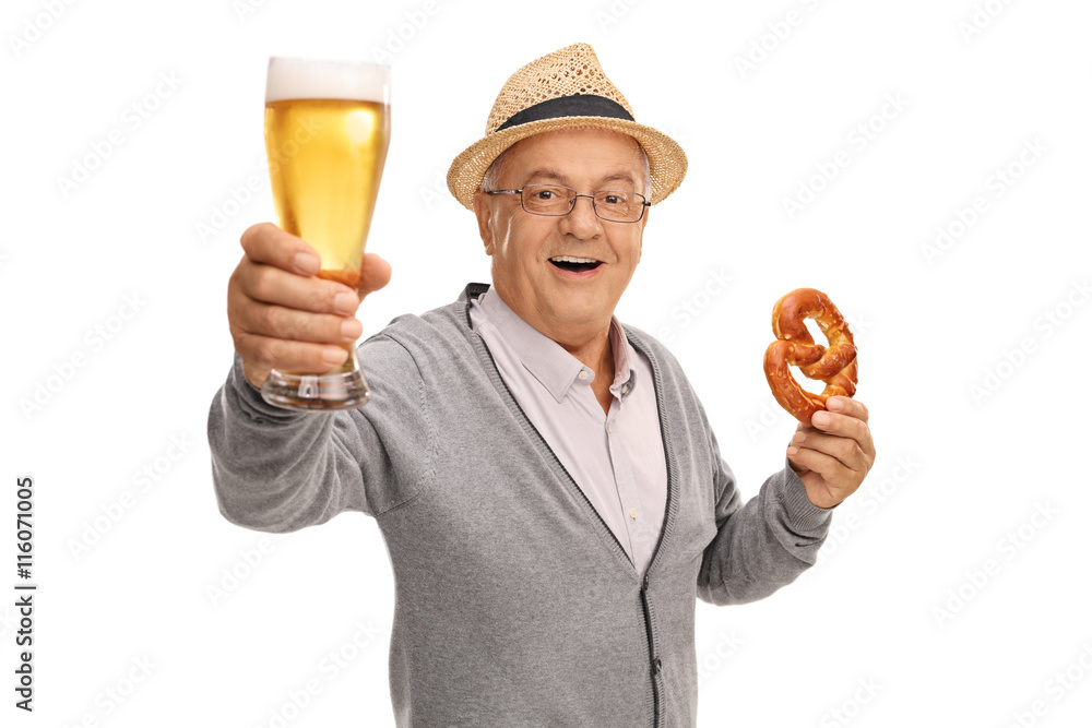 Poster Mature man holding beer and pretzel