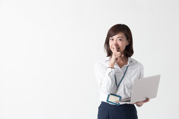 OLポートレート・ミドル女性(白バック)