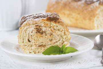 Biscuit roll with condensed milk