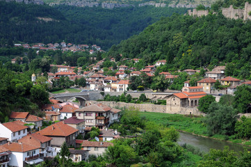 Fototapeta na wymiar Town of Veliko Tarnovo in the Spring