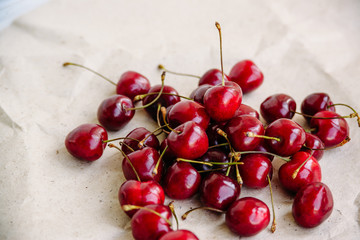 Obraz na płótnie Canvas fresh harvest cherries