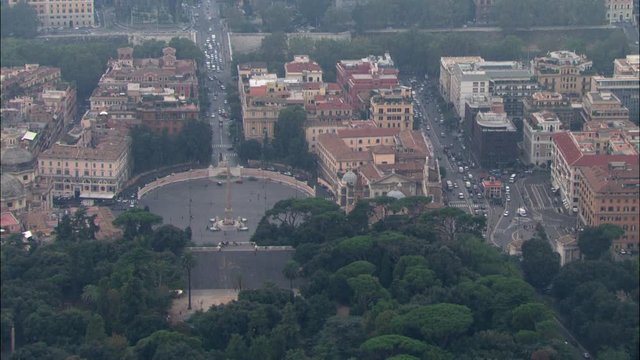 Piazza Del Popolo And Northern Gate