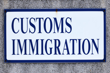 Naklejka premium Customs and immigration sign at a small airport