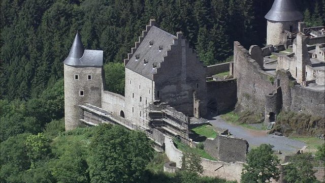 Chateau Du Bourscheid Castle