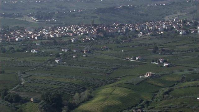 Villalfonsina Town, Abruzzi Hills